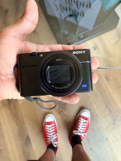 Sony RX100 VII Digital Camera