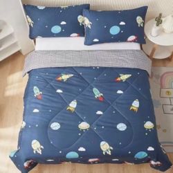 3 Pieces Bedding Set (Polyester Simple Luxury Quilt Cover Double Bed Duvet Cover Set Suitable for