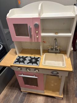 Kids toy kitcken