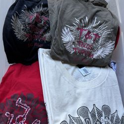 Box of (29) mens and womens assorted t-shirts