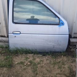 Nissan Hard Body Doors