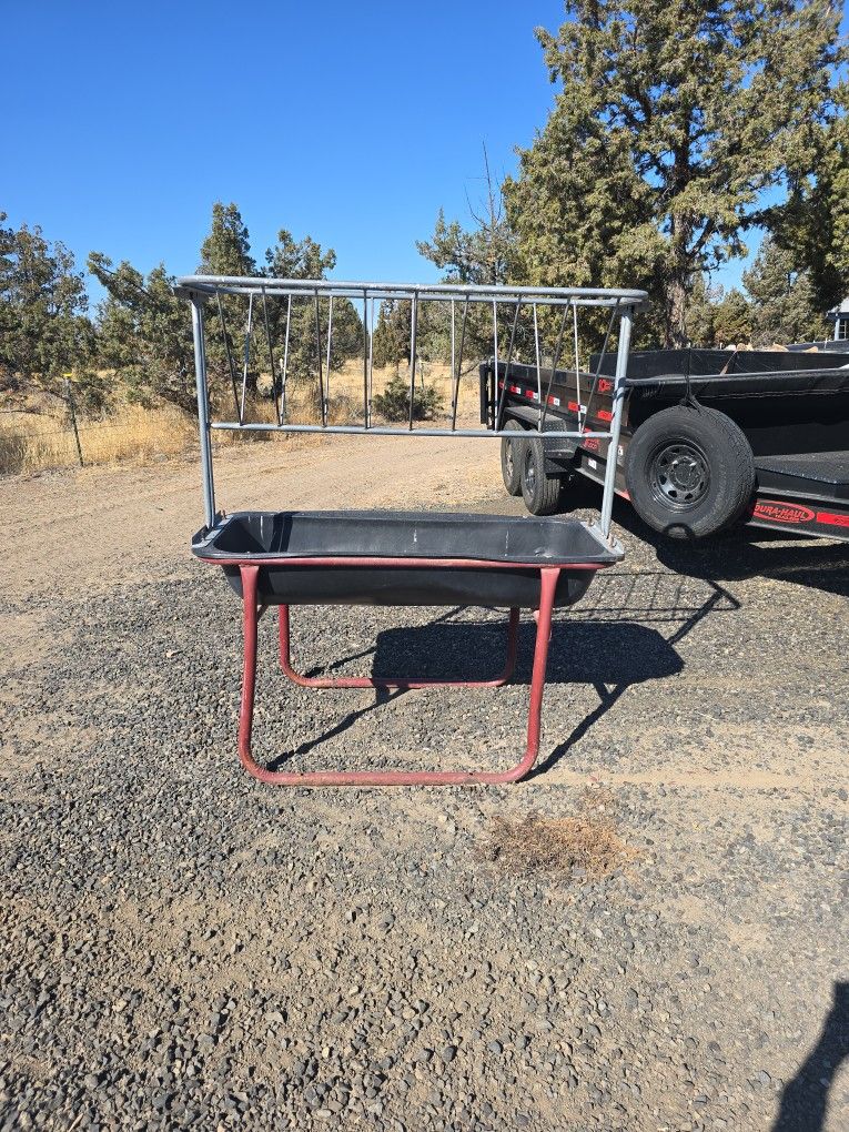 Horse Feeder Bunk & Hay Rack