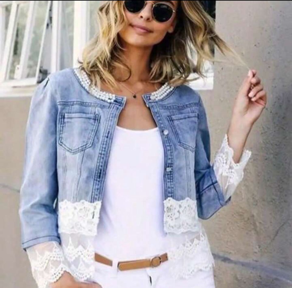 Denim Lace trim & pearl jacket size small