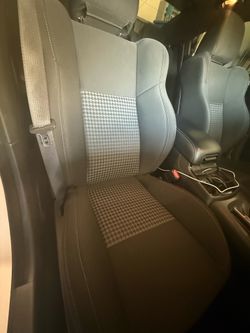 dodge charger seats