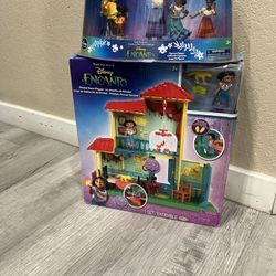 New Encanto Doll House 
