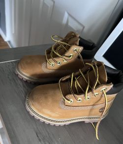 Timberlands toddler Size 6