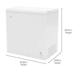 Hotpoint 6.9-cu ft Chest Freezer Convertible to Refrigerator