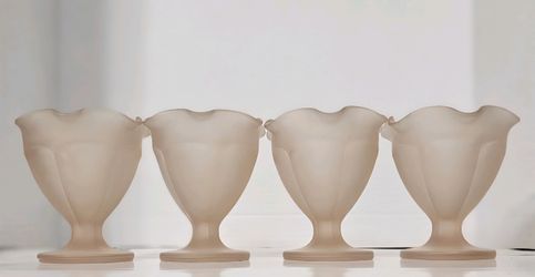 4 Vintage Indiana Glass Frosted Pink Satin Pedestal Ice Cream Sundae Cup Bowl