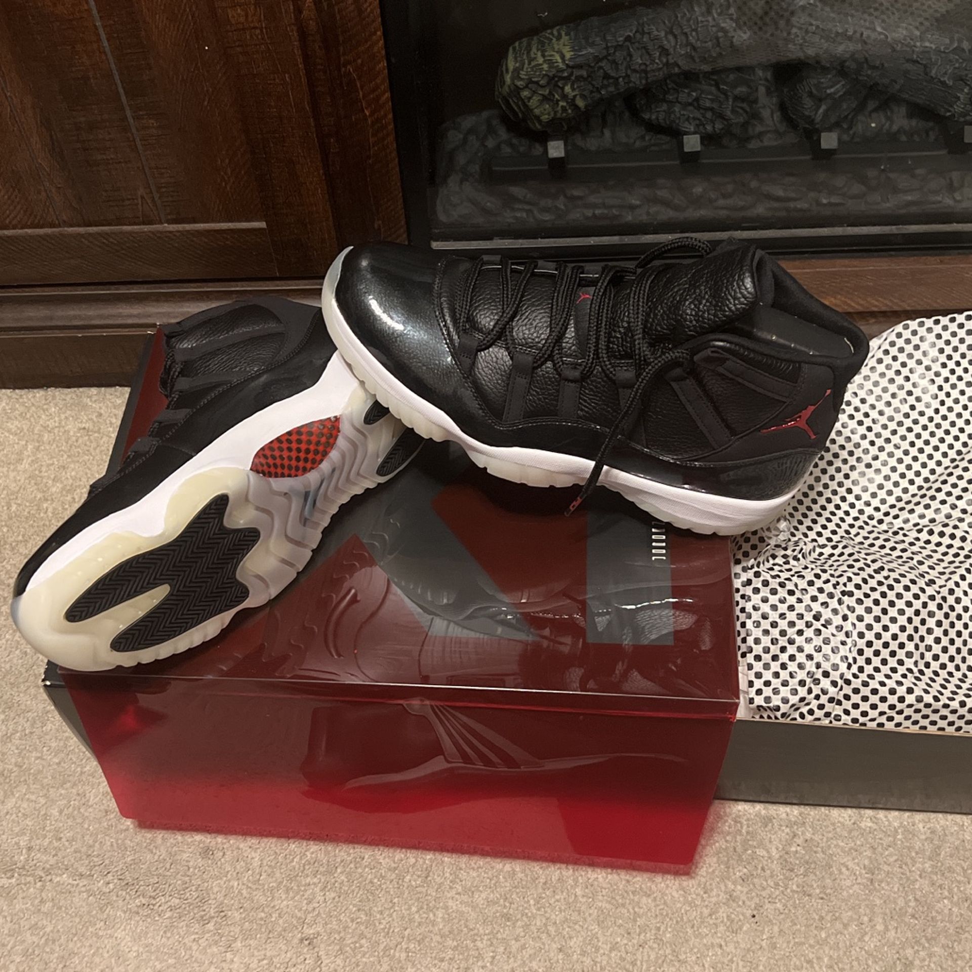 Jordan 11’s 2015 Dead 💀 Stock New