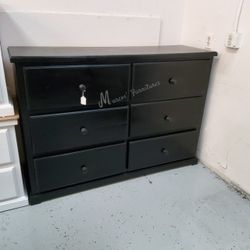 Black Bedroom Dresser!
