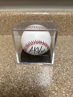 Signed Baseball - Andrew Cashner #34 Padres