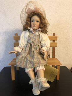 Porcelain Doll-Caroline by Pamela Phillips “Sweetheart of Summer” Georgetown Collection