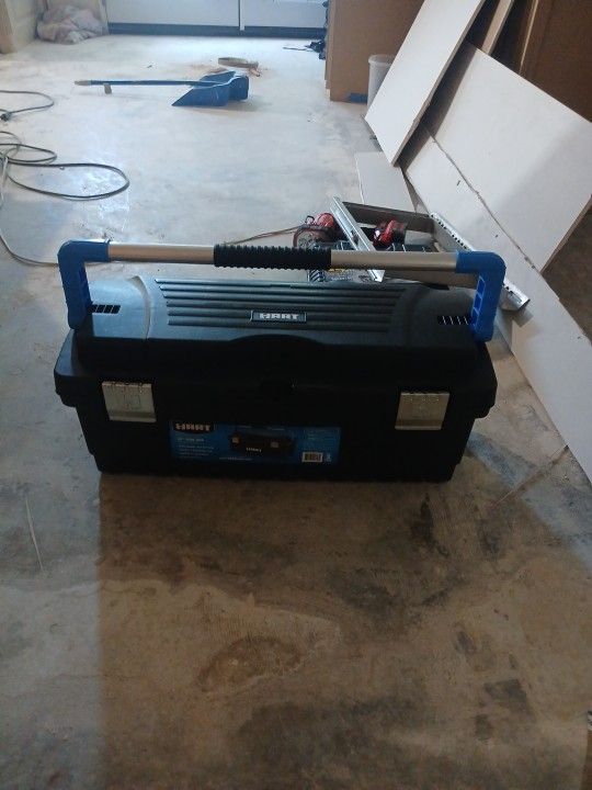 20.
Six inch toolbox heart toolbox brand new