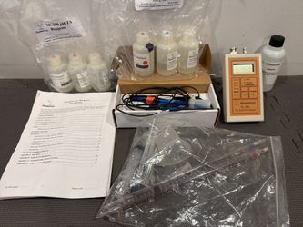 Vinmetrica SC-300 sulfite and pH / TA tester
