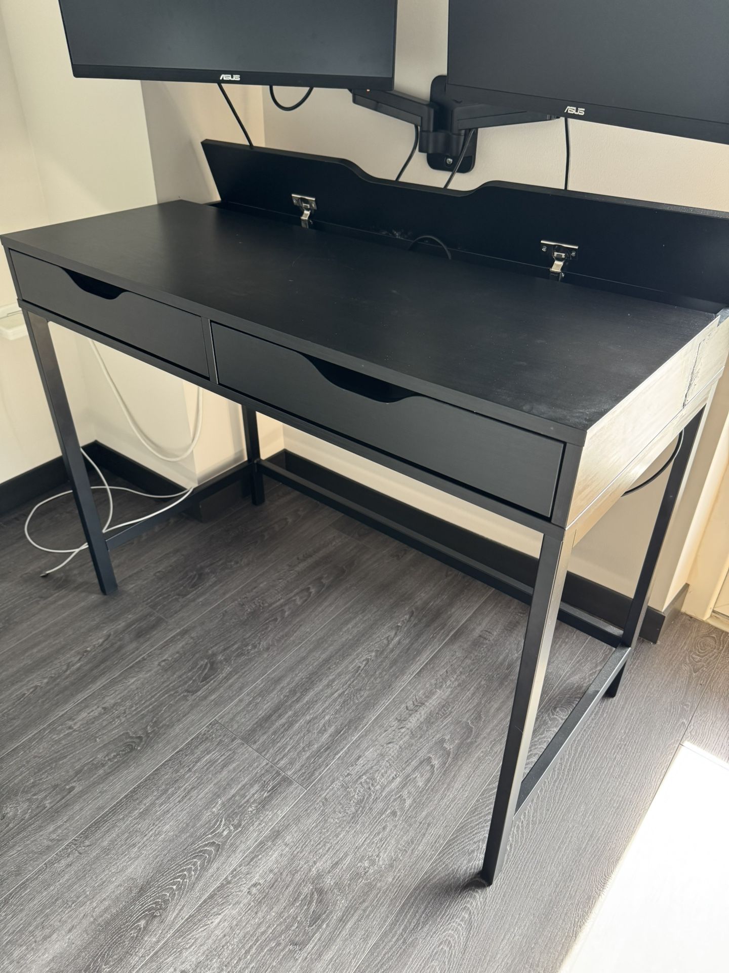 Computer Desk