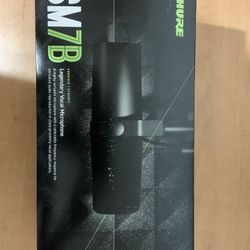 Shure SM7B Microphone