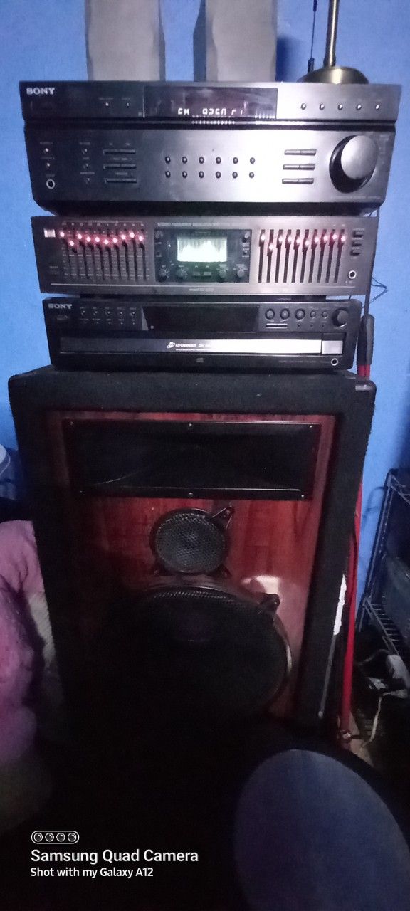 Stereo And Speakers  And Extra Amp 