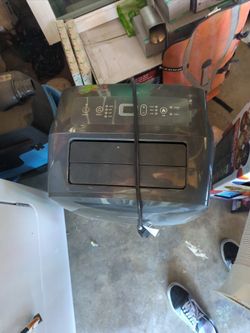 Hisense Rolling Air Conditioner 12 ,000 BTU