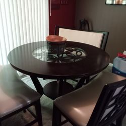 Dinning Table 
