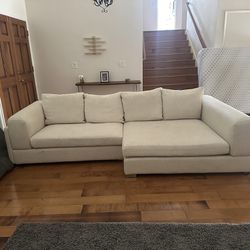 Modern Style Couch 