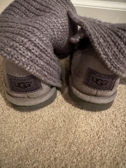 Size 8 UGG Boots 