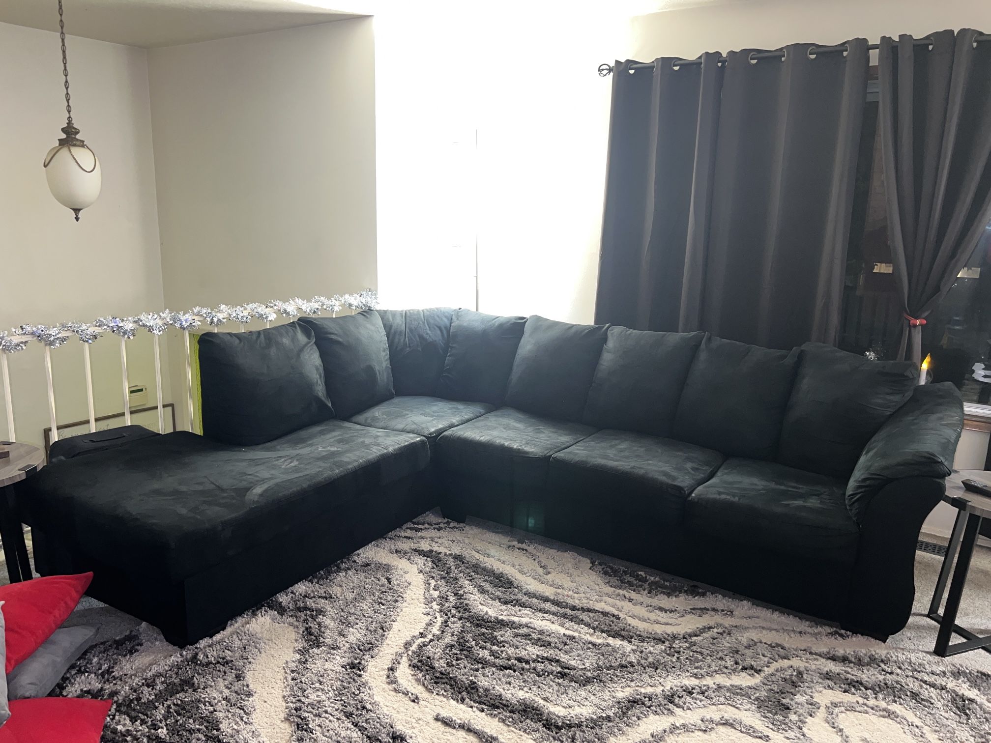 Darcy 2-Piece Sectional