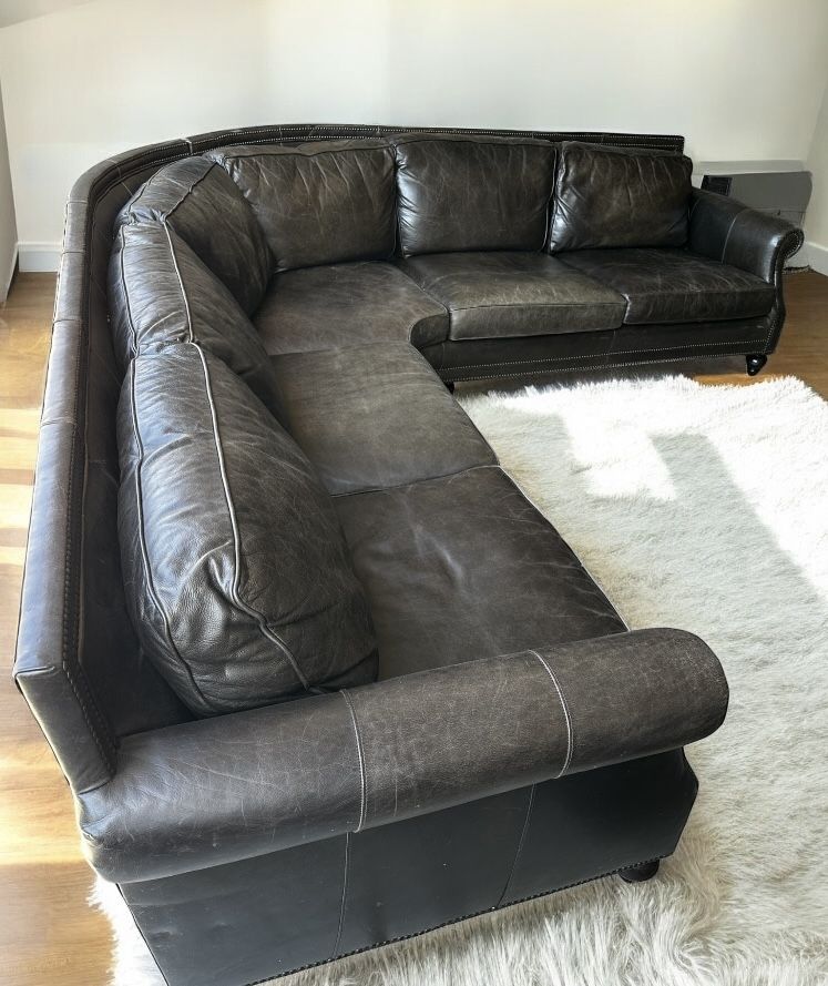 Free Delivery Bernhardt Leather Sectional Couch