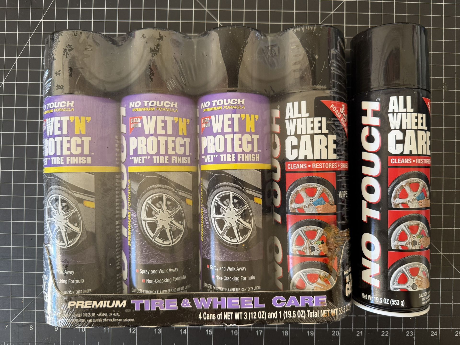 No Touch Wet N Protect Premium Formula Tire Shine Finish