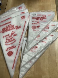 Tipless Piping Bags