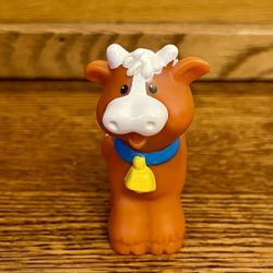 Vintage Fisher Price Little People Brown and White Cow 1997 farm playset 