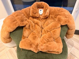 Women puffer jacket