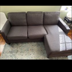 SECTIONAL COUCH 