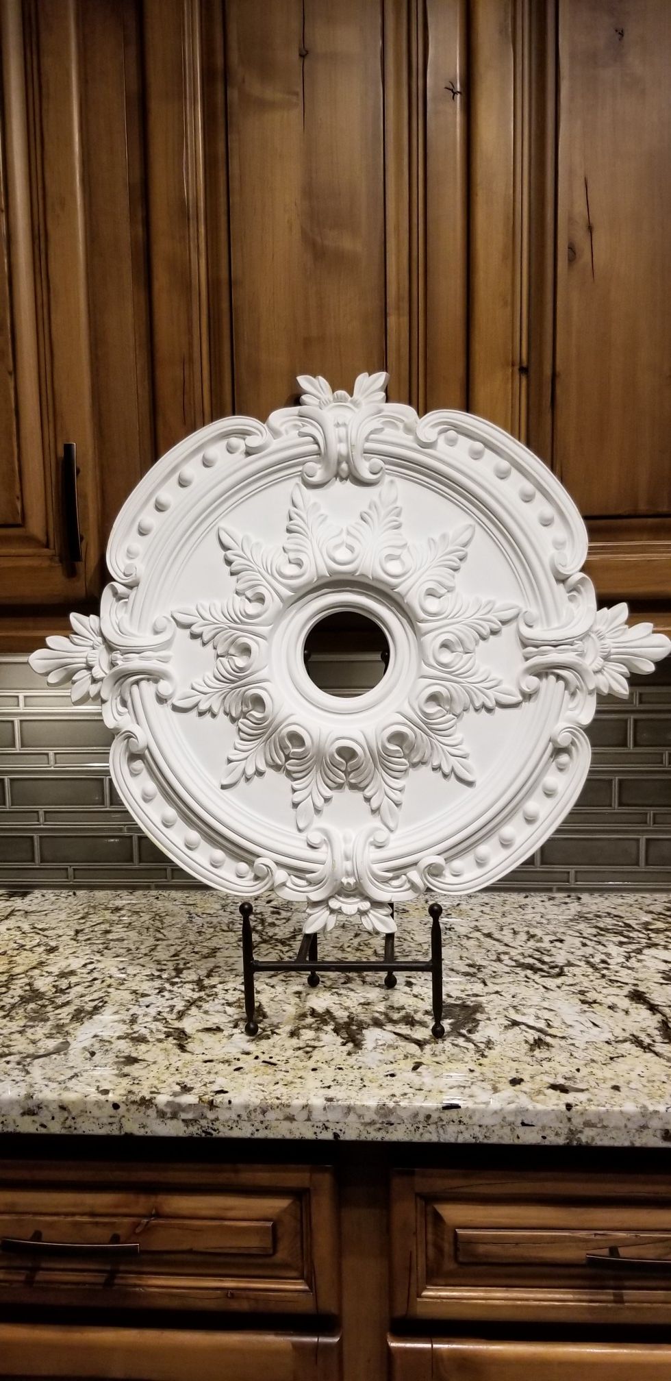 Large 28" Ceiling Medallion