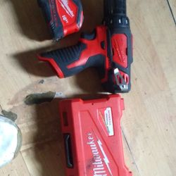 Milwaukee 12v Drill