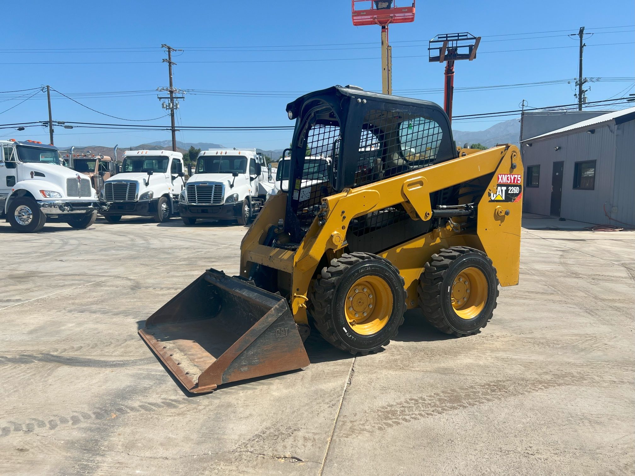 2019 Caterpillar 229D Skid Steer
