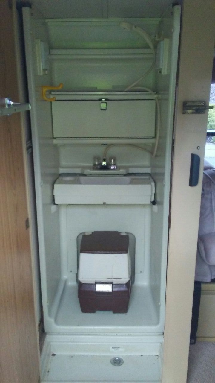 1989 Winnebago LeSharo for Sale in Spokane, WA OfferUp