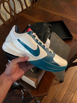 Kobe 5 Caitlin Clark (11.5)