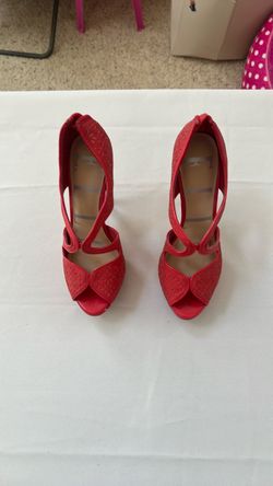 Shoes size 7