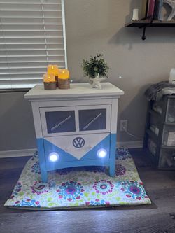 Cutest end table/night stand ever!