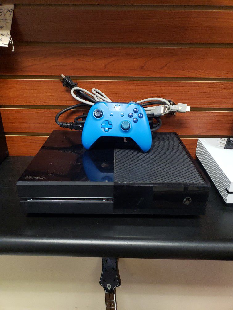 Microsoft Xbox One 500gb Console With Controller 