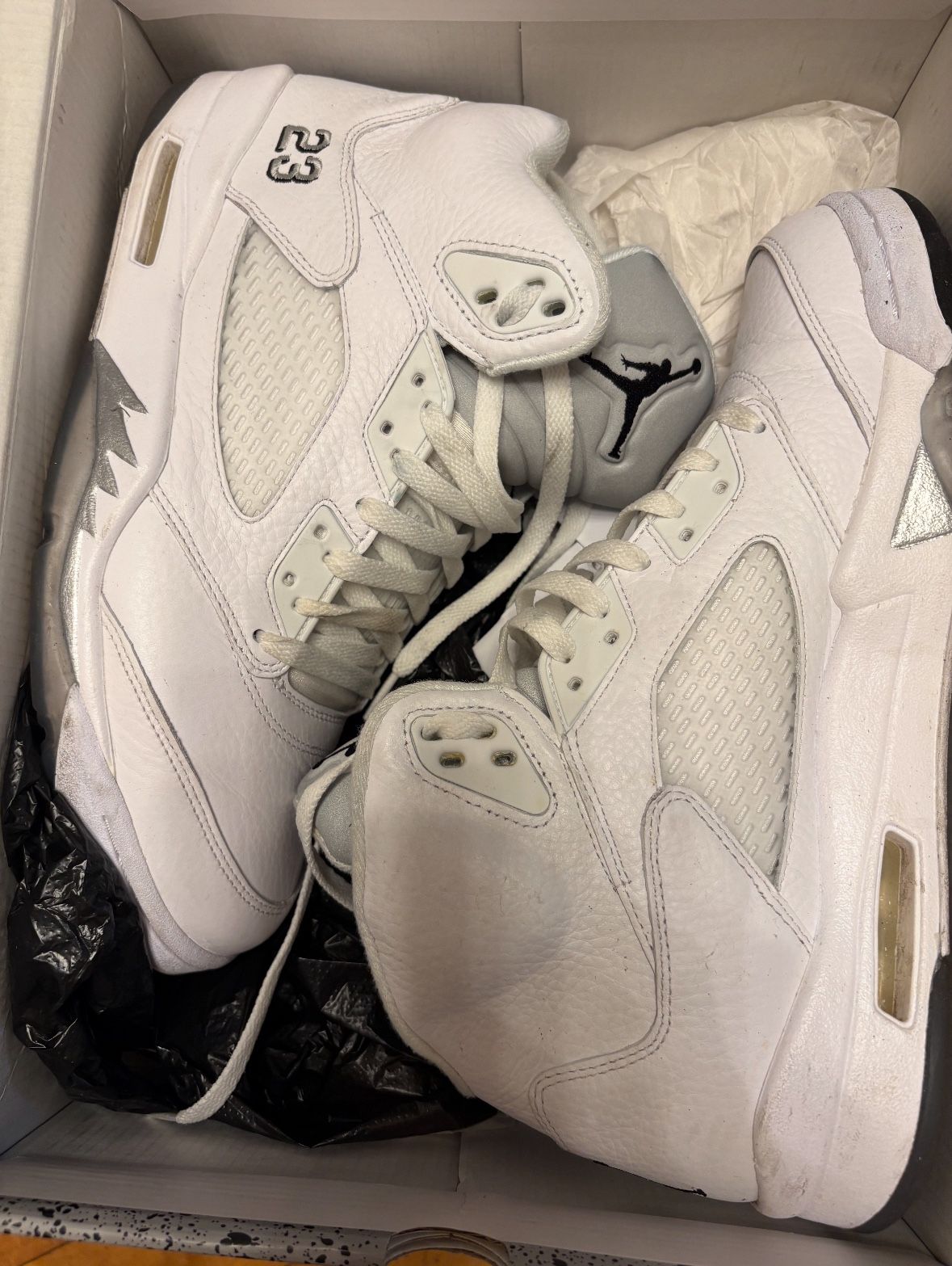 White Metallic 5s