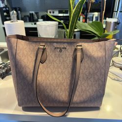 Michael Kors Purse 