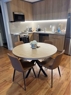 Dining table with 4 chairs