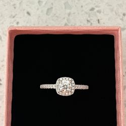 VVS  Diamond Engagement Ring 