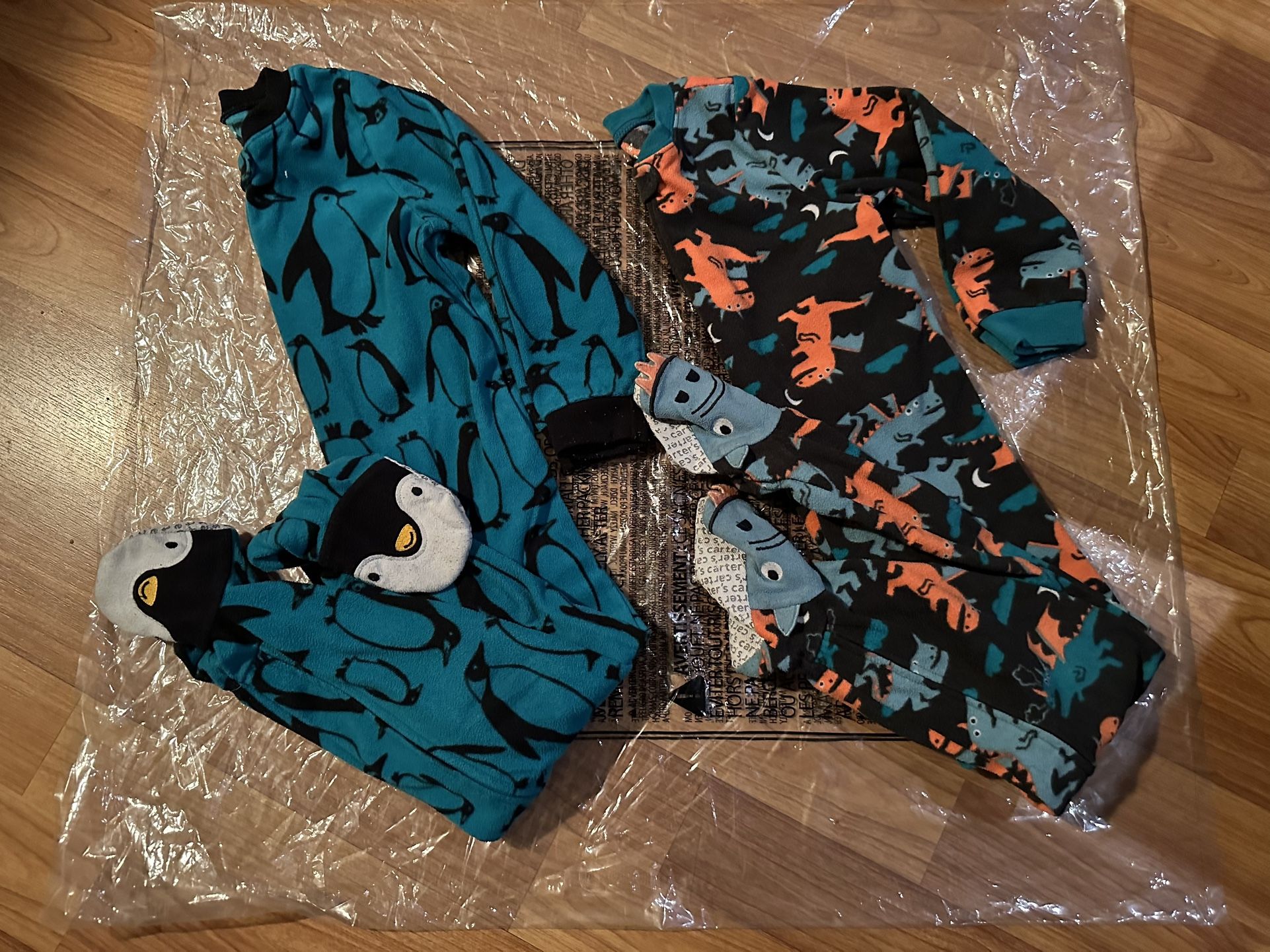 Boys Size 4T Fleece Pajamas