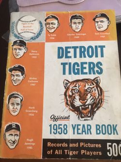 Detroit Tigers 1957 Year Book Complete 
