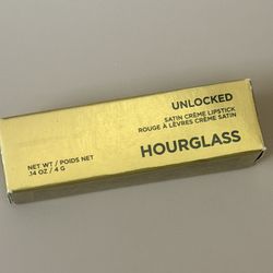 Hourglass Unlocked Satin Crème Lipstick 💄 