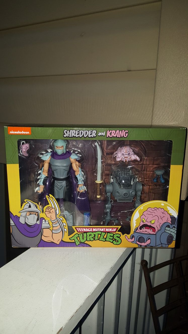 NECA TMNT Shredder and Krang collectible action figures