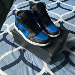Jordan 1 Mids