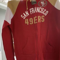 49er Woman’s medium Hoodie